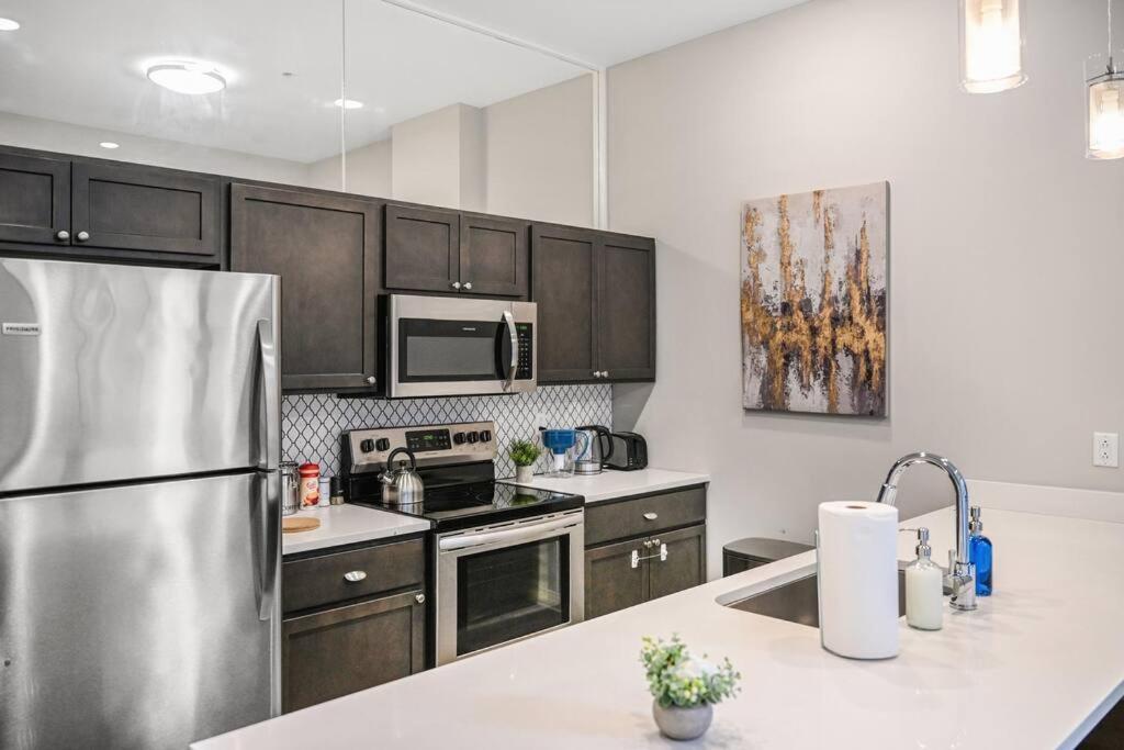 Heart Of Dt - Pool & Steam At Playhouse Square 315 Apartment Кливланд Екстериор снимка