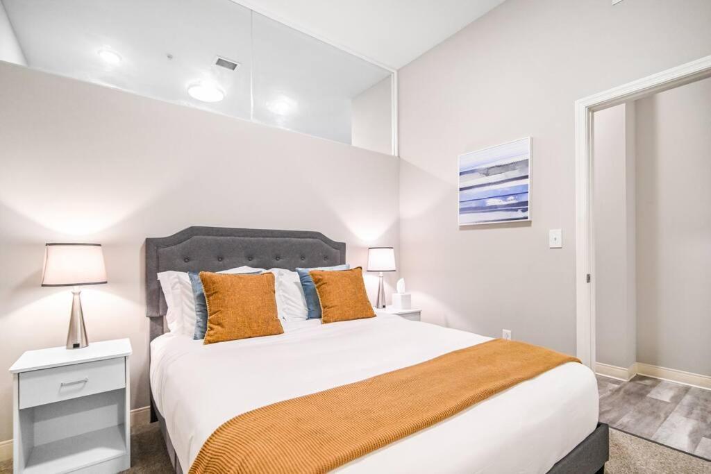 Heart Of Dt - Pool & Steam At Playhouse Square 315 Apartment Кливланд Екстериор снимка